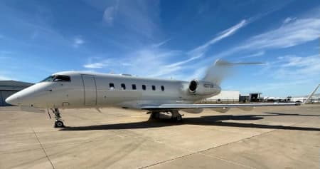 Challenger 300 aircraft